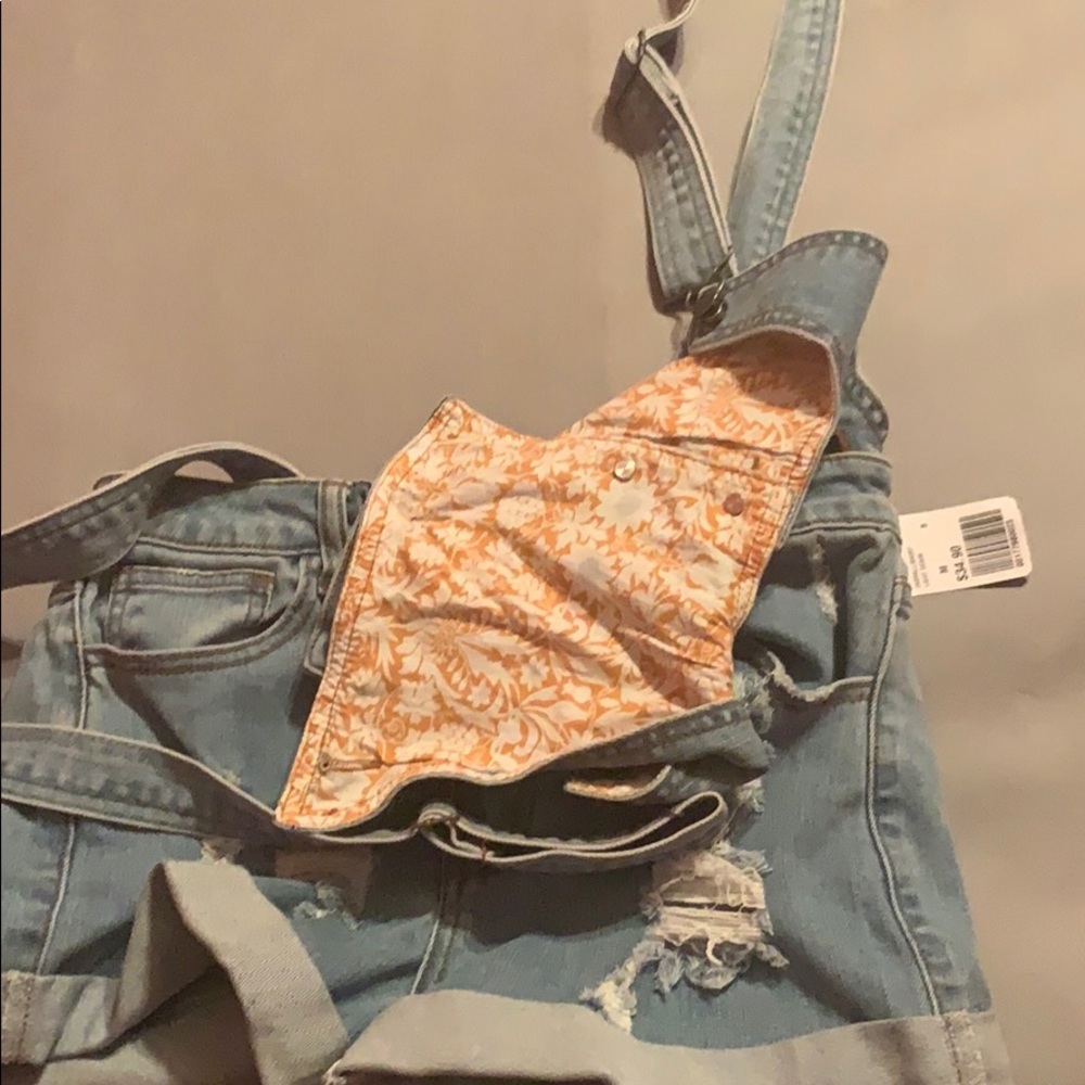NWT DENIM OVERALLS size m - Picture 2 of 3